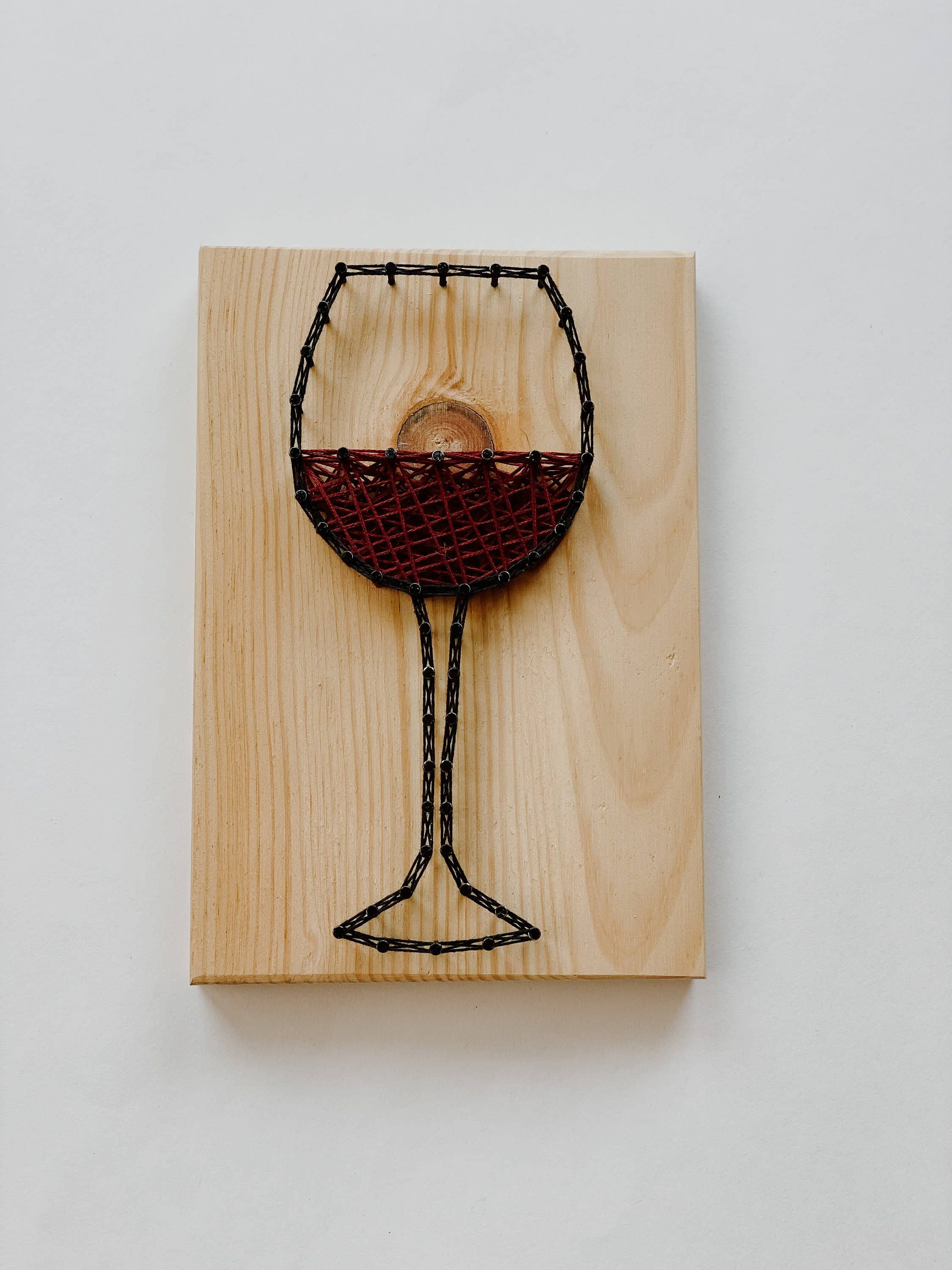 Knot Really Art - Wholesale DIY Craft Kit - Wine DIY String Art Kit1