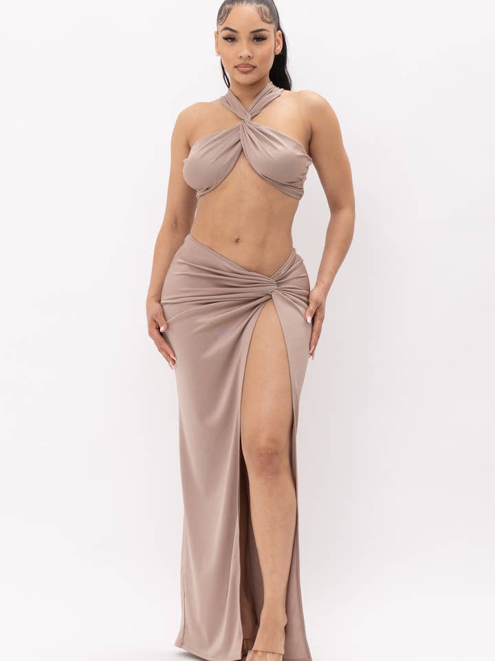 Twist framtopp med kjol i vriden midja för wholesale av Belita Collection