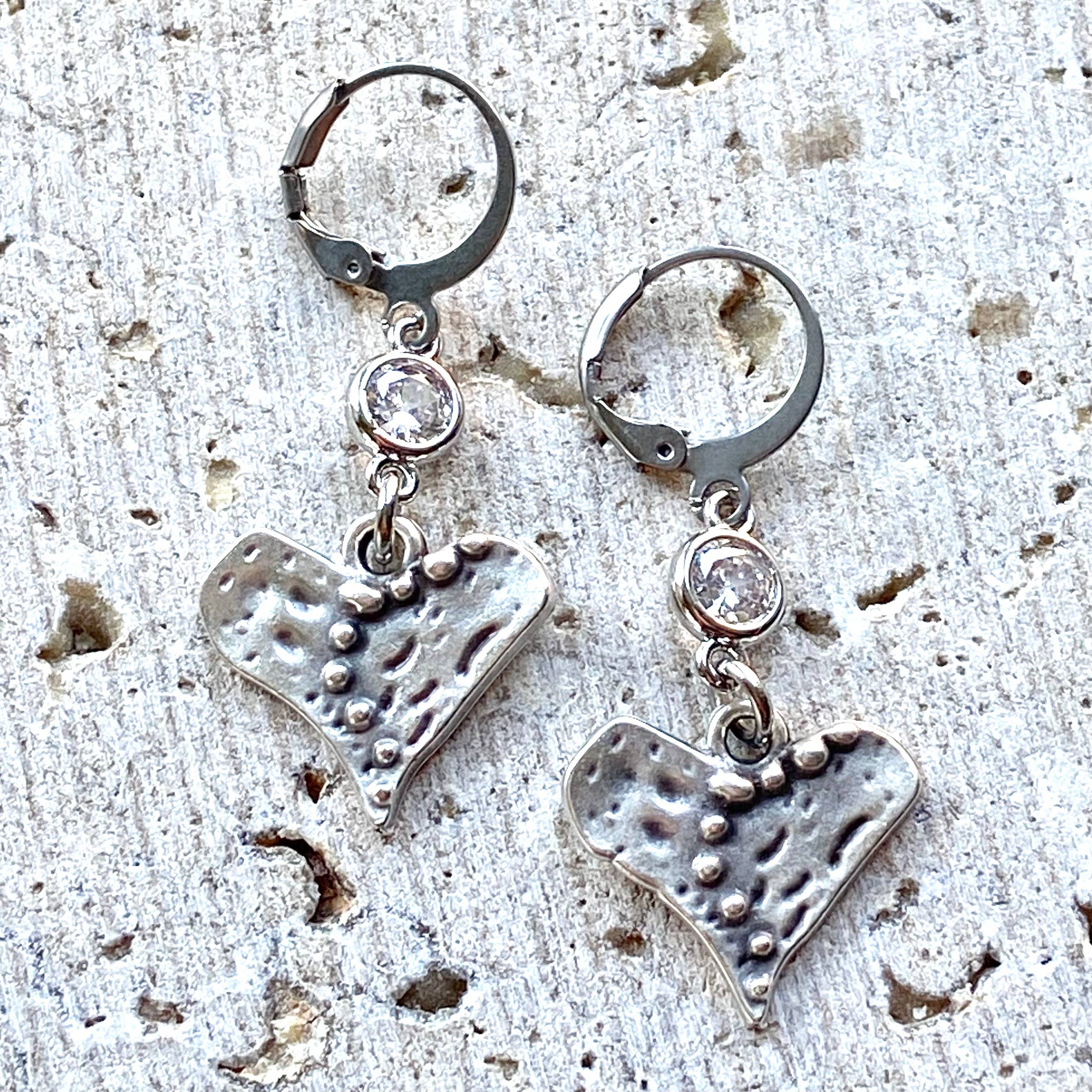 VB&CO Designs Handmade Jewelry - Wholesale Dangle Earrings - Artisan heart earrings boutique salon gallery spa jewelry1