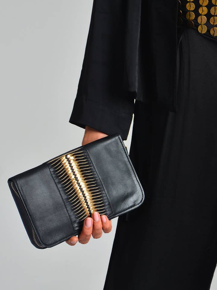 Santana Laura Wallet for wholesale by Lilla Lane