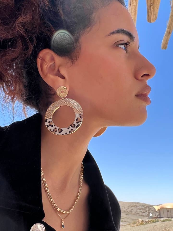 Gold plated earrings - Illusion for wholesale by FlowersforZoe