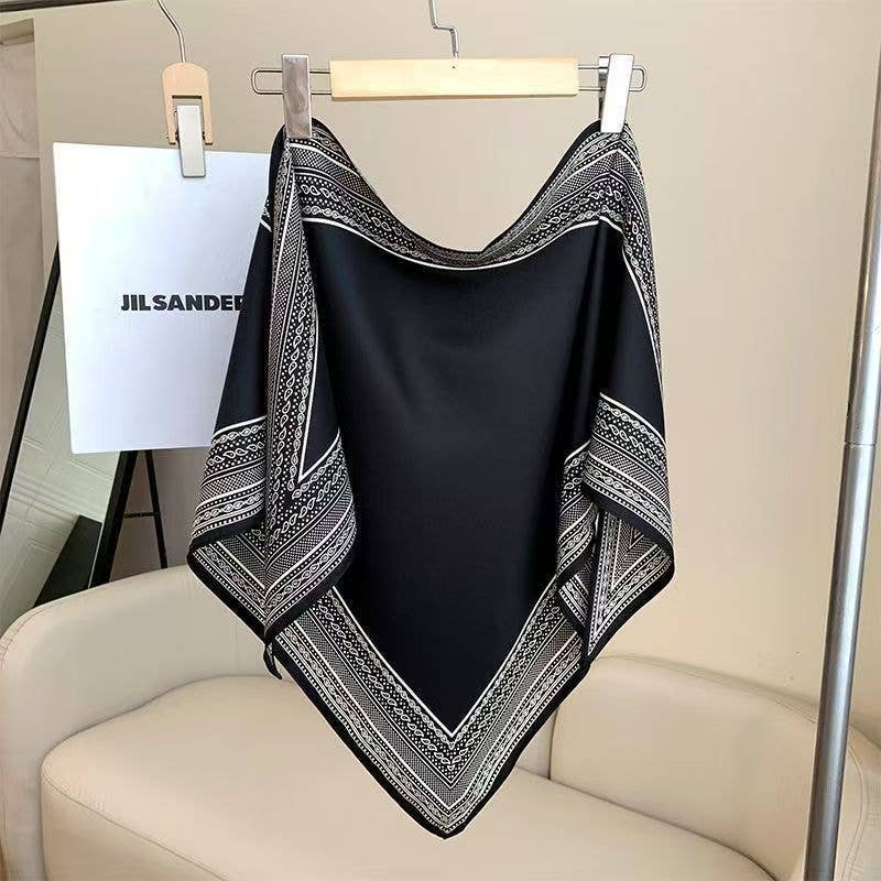 JC Sunny Fashion – wholesale Scarf – Women's – JC023328T Printed Triangle Scarf – Bandana Style Wrap / Shawl9