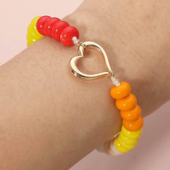 Bracciale elastico con perline a cuore aperto - Assortito per la vendita all'ingrosso da parte di Loogai