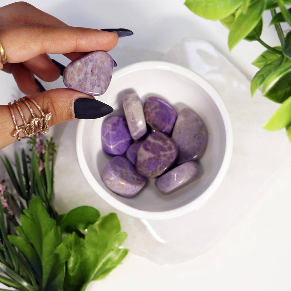 Natures Artifacts Inc - Venta al por mayor Piedras/cristales espirituales - Piedras rodadas de jade morado de 1/4 libra, jade lavanda4