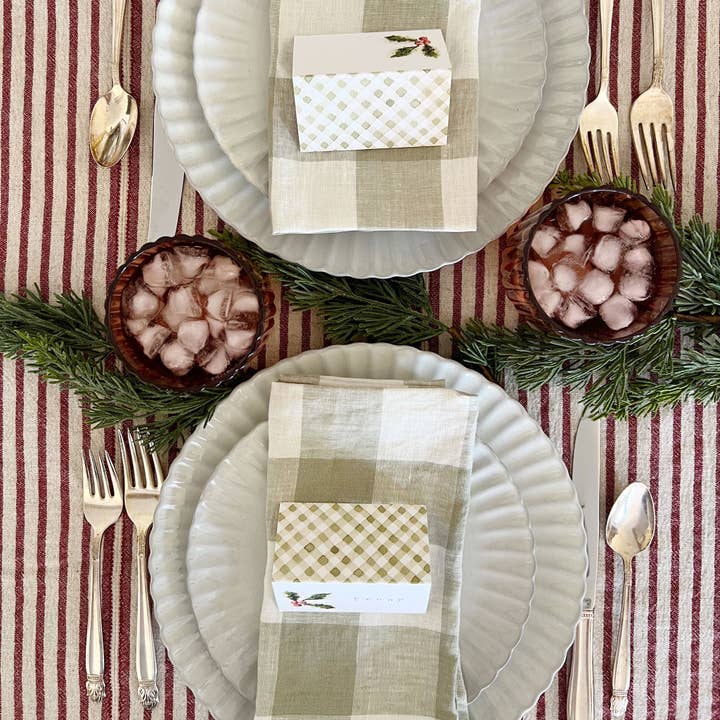 emily lex studio – wholesale Placeringskort – holly berry platskort2