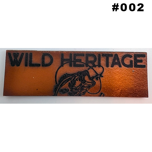 Wild Heritage Apparel - Venta al por mayor Accesorio para sombrero - Hombre - Parche de sombrero de cuero grabado personalizado1