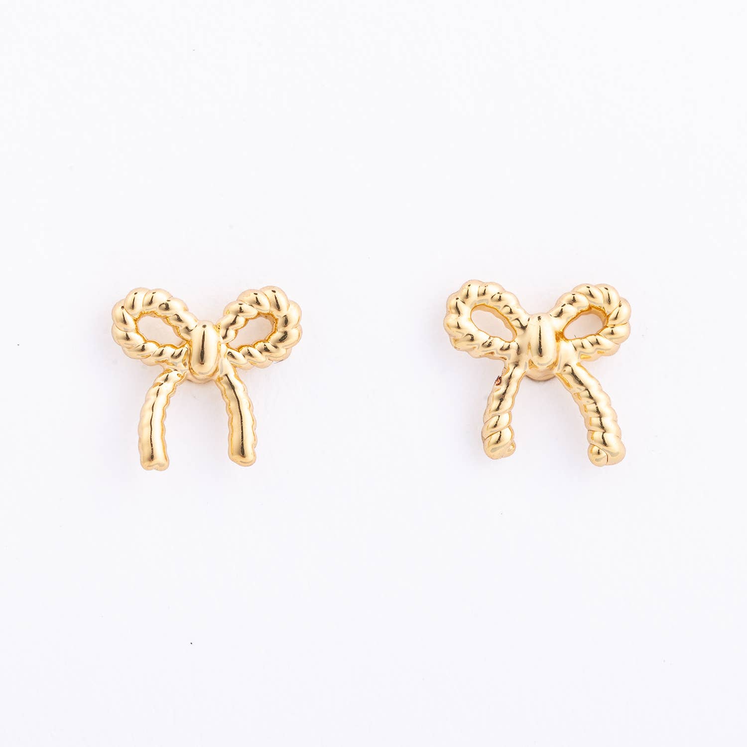 Michelle McDowell - Wholesale Stud/Post Earrings - Earrings Julie