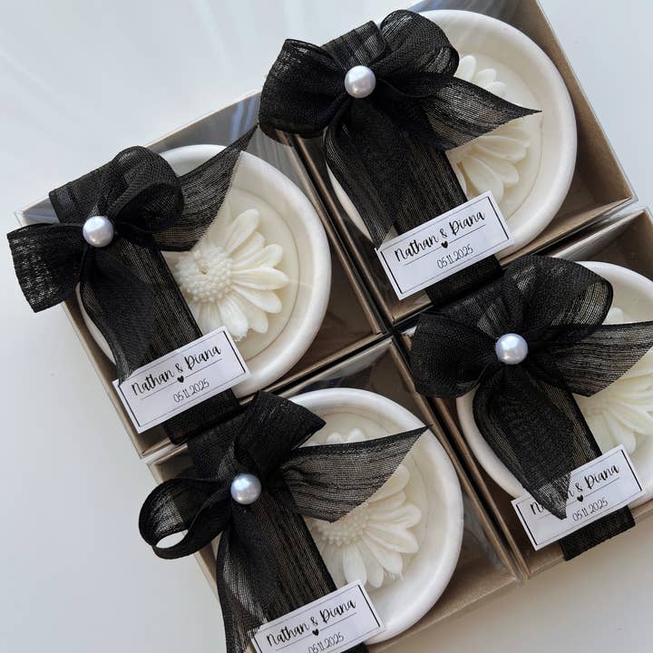 Bougie en béton faite à la main, cadeau de mariage et de baby shower pour la vente par Honas Home