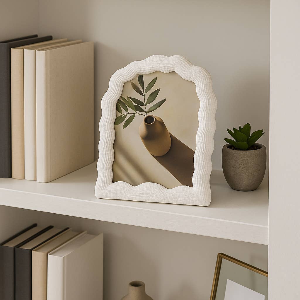 White Photo Frame - Resin with Decorative Wavy Arch for wholesale on Faire15