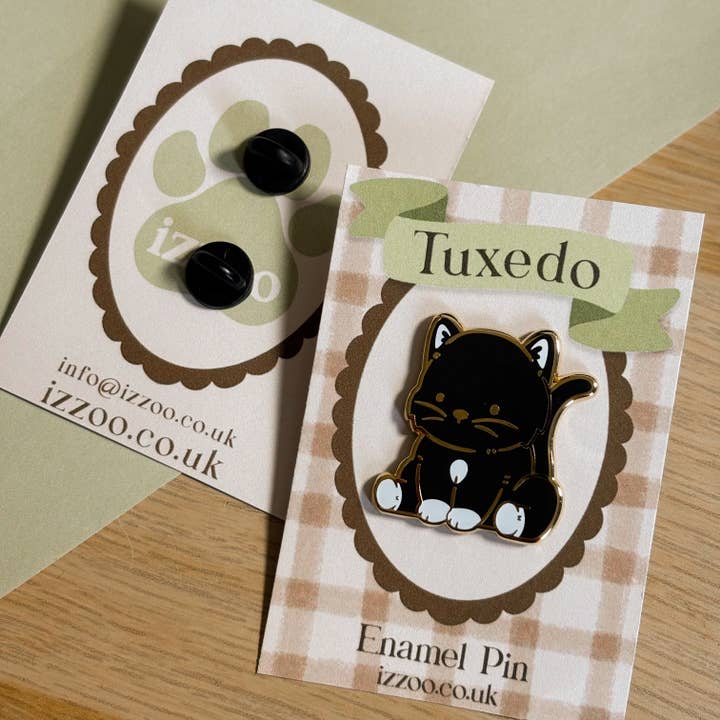 izzoo – wholesale Lapel pin/button – Tuxedo Cat Enamel Pin5