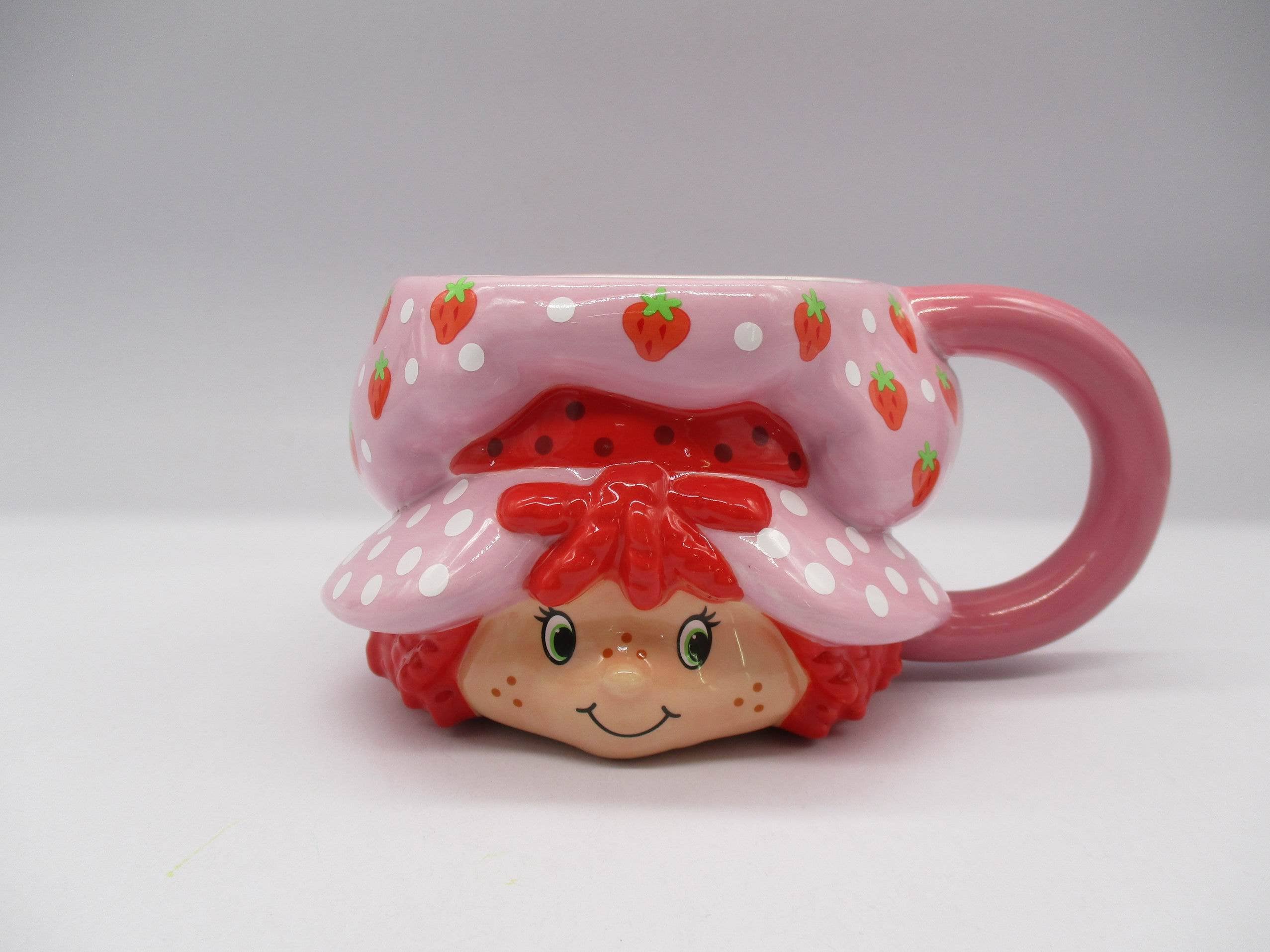 Silver Buffalo - Wholesale Coffee Mug - Strawberry Shortcake Head Ceramic 3D Sculpted Mug1