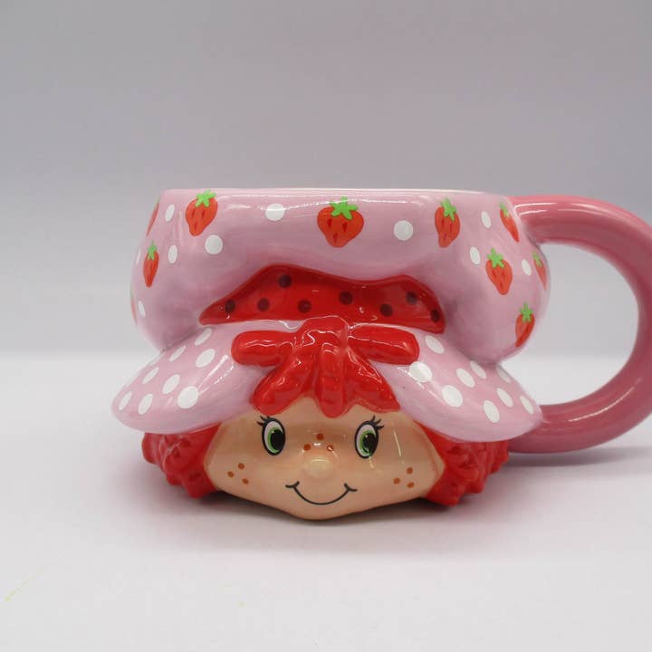 Silver Buffalo - Wholesale Coffee Mug - Strawberry Shortcake Head Ceramic 3D Sculpted Mug1