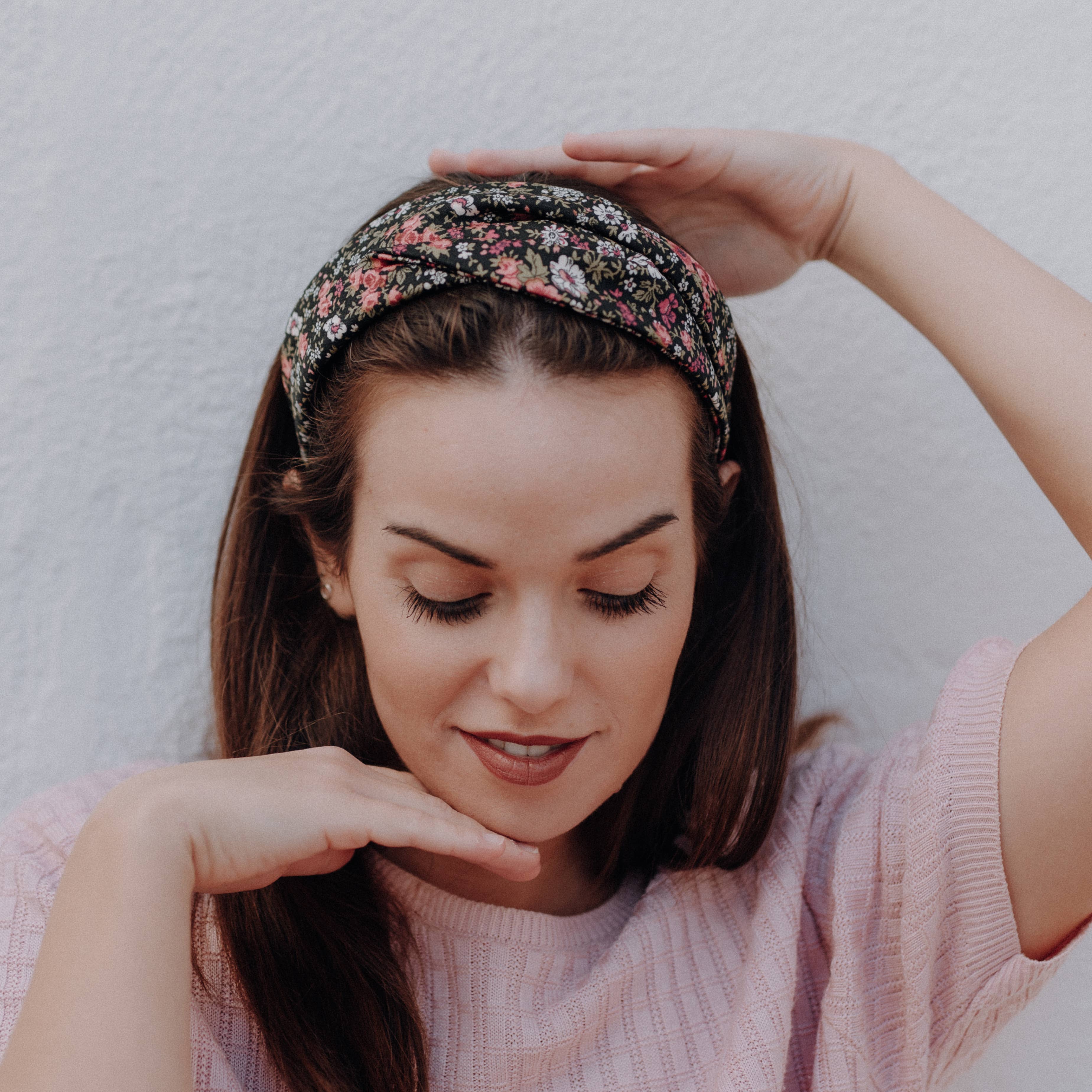 Nuevemi - Wholesale Fashion Headband - Women's - Vintage Valentina turban headband2