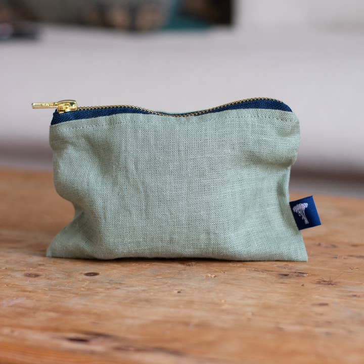 Helen Round - hand printed linen and bamboo wellness - Wholesale Pouch - Women's - Linen Small Pouch2