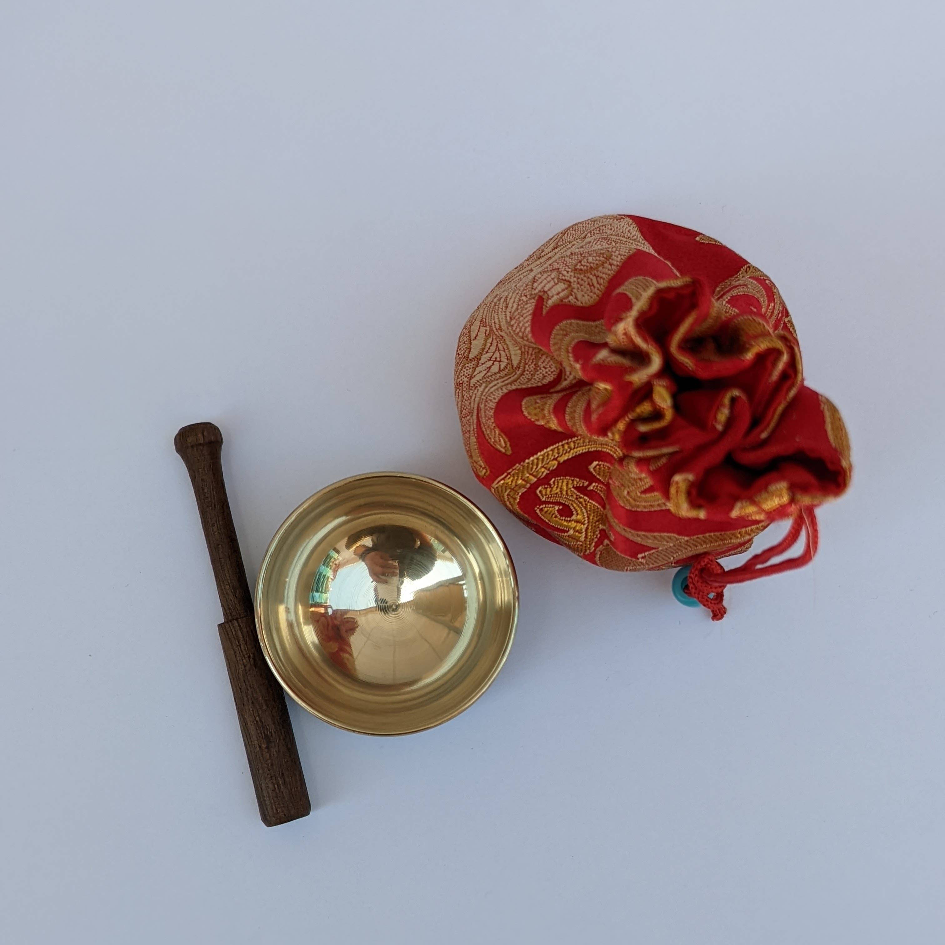 Tenzing Collections - Wholesale Meditation Supplies - World smallest Tibetan singing bowl with amazing sounds9