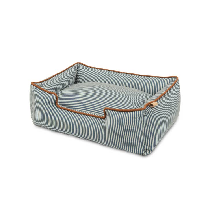 P.L.A.Y. Pet Lifestyle and You - Wholesale Pet Bed - Dog - Mahattan Lounge Bed - The Tribeca