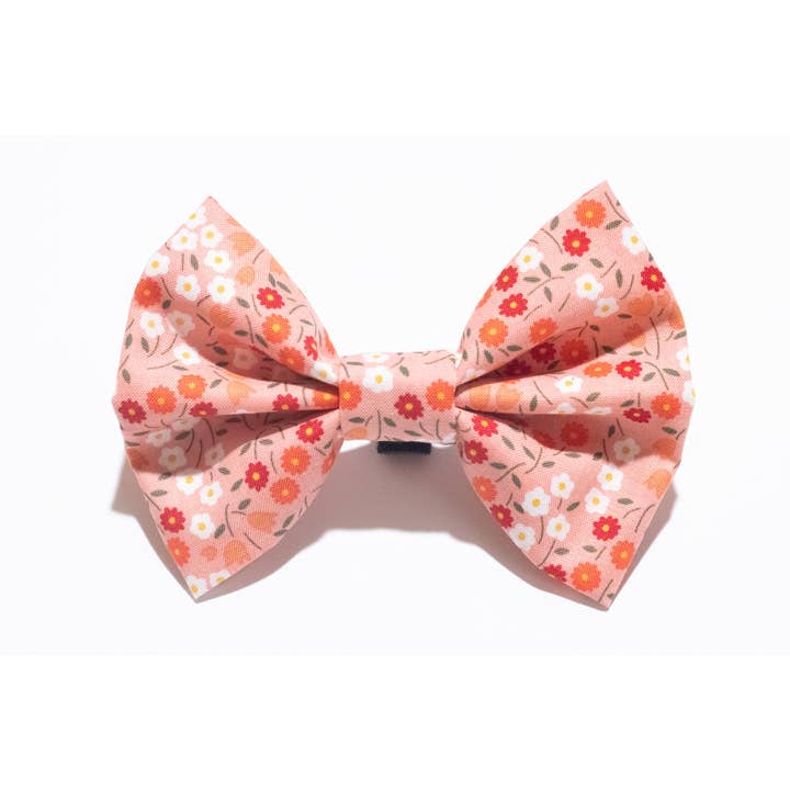 Tierbogen mit rosa Blumenstrauß für den Großhandel von Tealight Studios