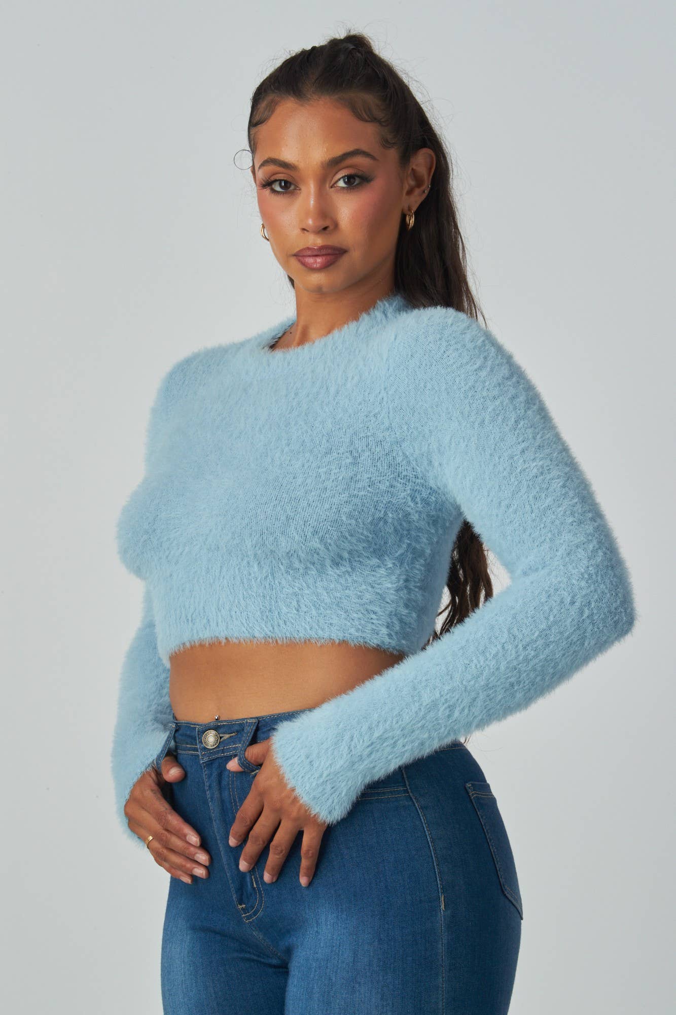 Hot & Delicious - Wholesale Knit Top - Women's - Olanes Fuzzy Crop Top (HAT2565A)1