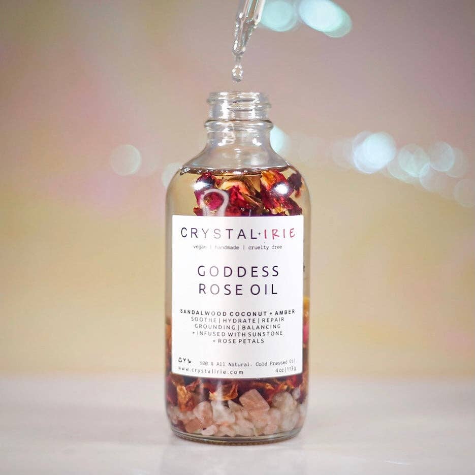Crystal + Irie – wholesale Bad- och kroppsolja – Goddess Rose Oil - lätt kroppsolja med ekologiska rosenblad och sunstone-kristaller1