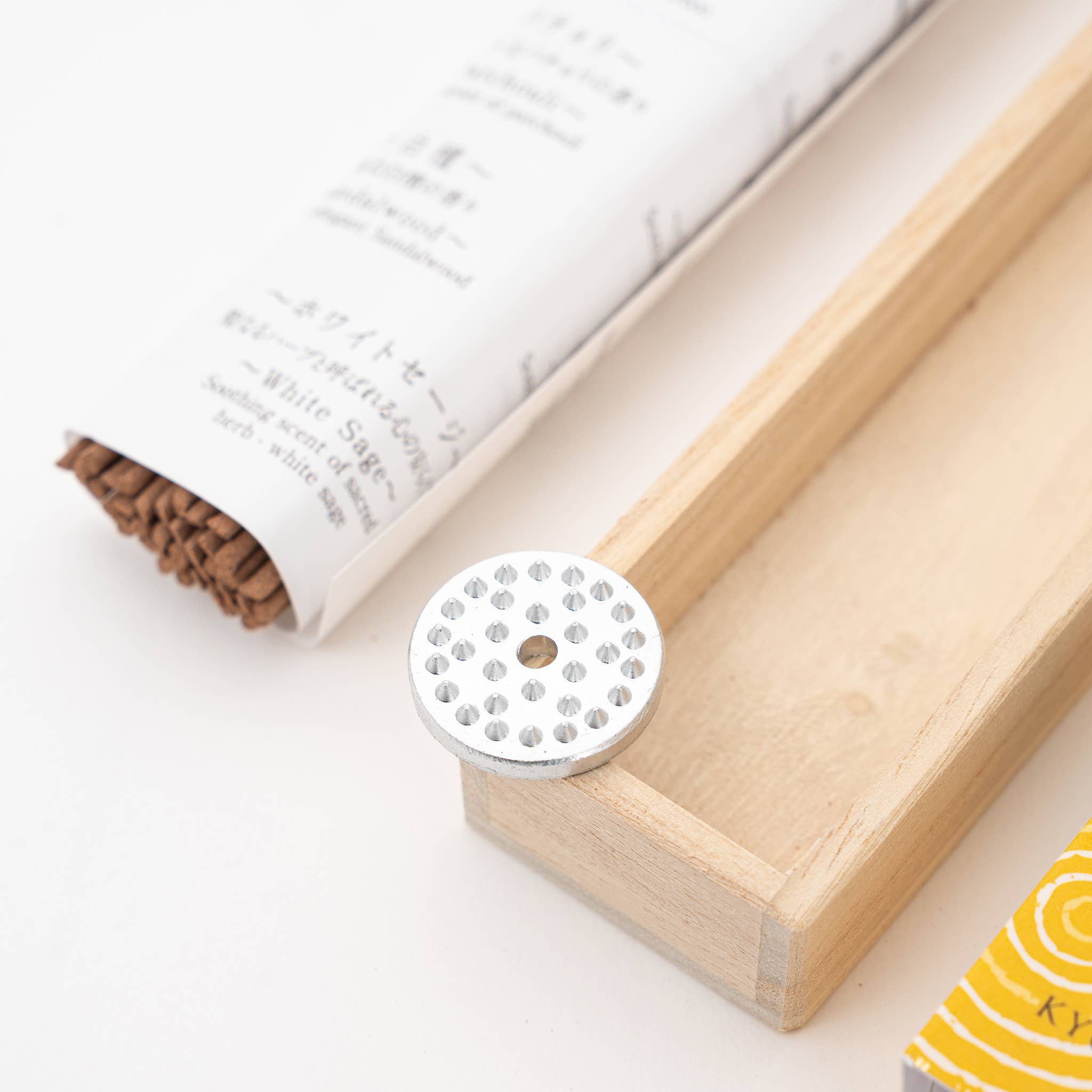 U PLUS INC - Wholesale Incense - Kousaido Premium Japanese Aloeswood Incense - 40 Sticks1