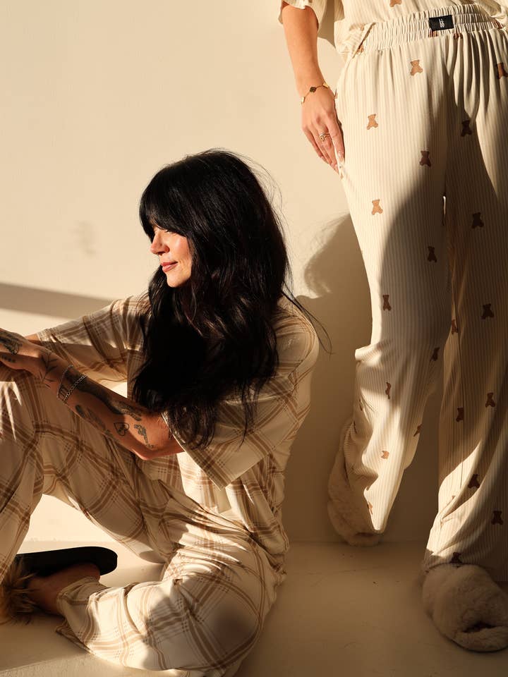 Forever French Baby - Wholesale Lounge Set - Women's - Women's Boxy Tee Lounge Set | Ellis Plaid6