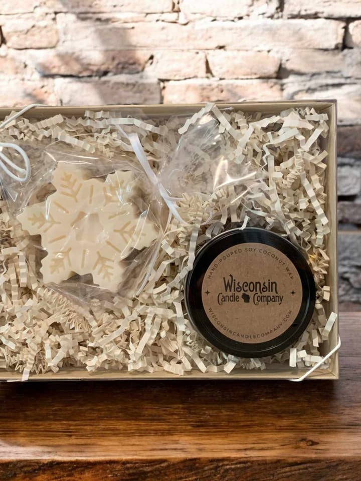 Coffret cadeau bougie + savon pour la vente par Wisconsin Candle Company