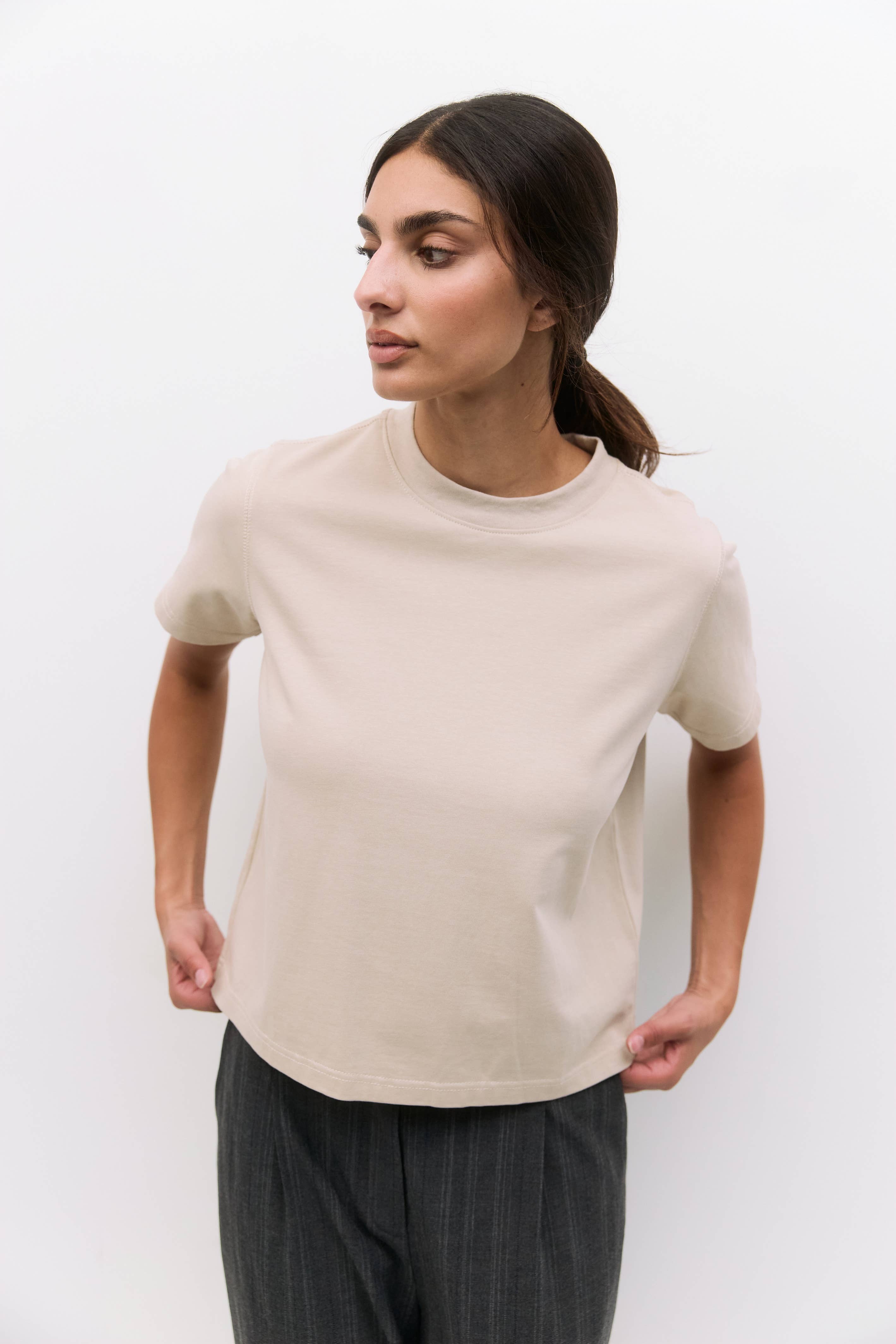 MOD REF - Wholesale T-Shirt - Women's - The Lanie Top | Women's Heavyweight Cotton T-Shirt11