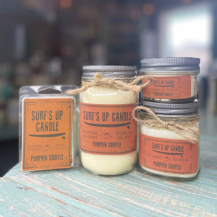 Vela Mason Jar con soufflé de calabaza, colección original para venta al por mayor de Surfs Up Candle
