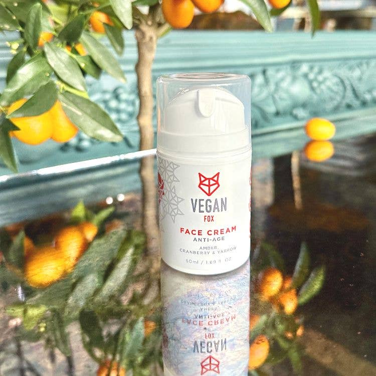 Amber cosmetics Ltd (Vegan Fox) - Wholesale Anti-Aging Moisturizer - FACE CREAM ANTI-AGE with amber extract2