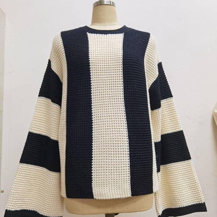 Funkyrel® Atzbranding Limited - Wholesale Knit Sweater - Women's - Crosa - Round Neck Color-Block Knit Sweater