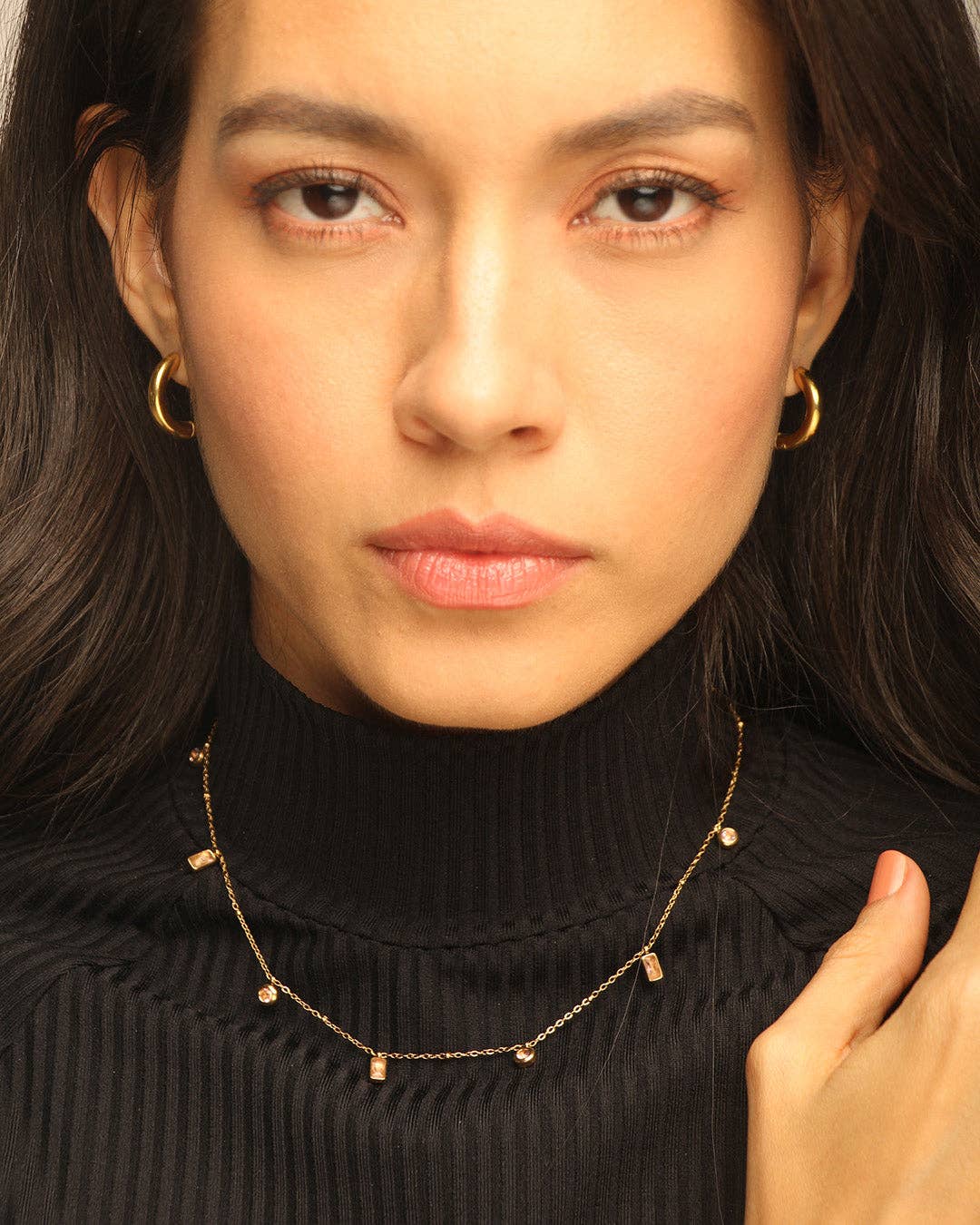 VESIICA JEWELRY - Wholesale Pendant/Charm Necklace - Collar Laure3