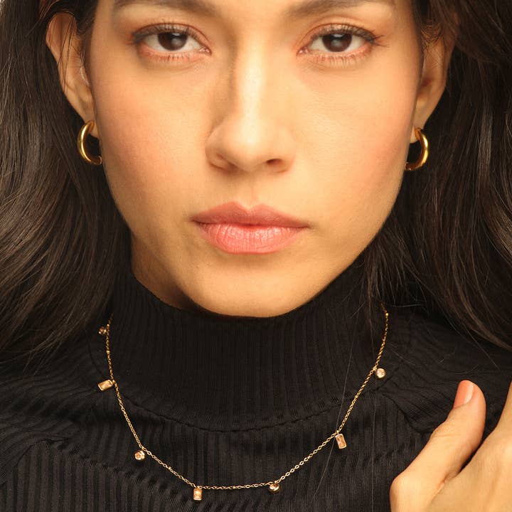 VESIICA JEWELRY - Wholesale Pendant/Charm Necklace - Collar Laure3