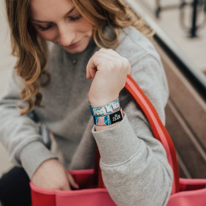 ZOX - Wholesale Bangle Bracelet - Feel it, Heal it Interactive Affirmation Bracelet4