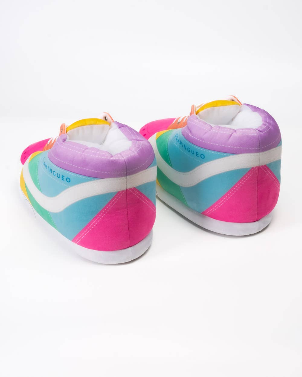 Flamingueo – Großhandel Slip-on-Sneaker – Damen – JIMMIS bunte Unisex-Hausschuhe5