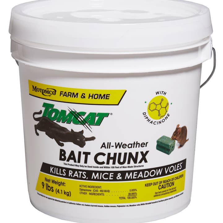 Motomco All Weather Bait Chunx 9lbs/4.1kg for wholesale by RodenticideCanada.com