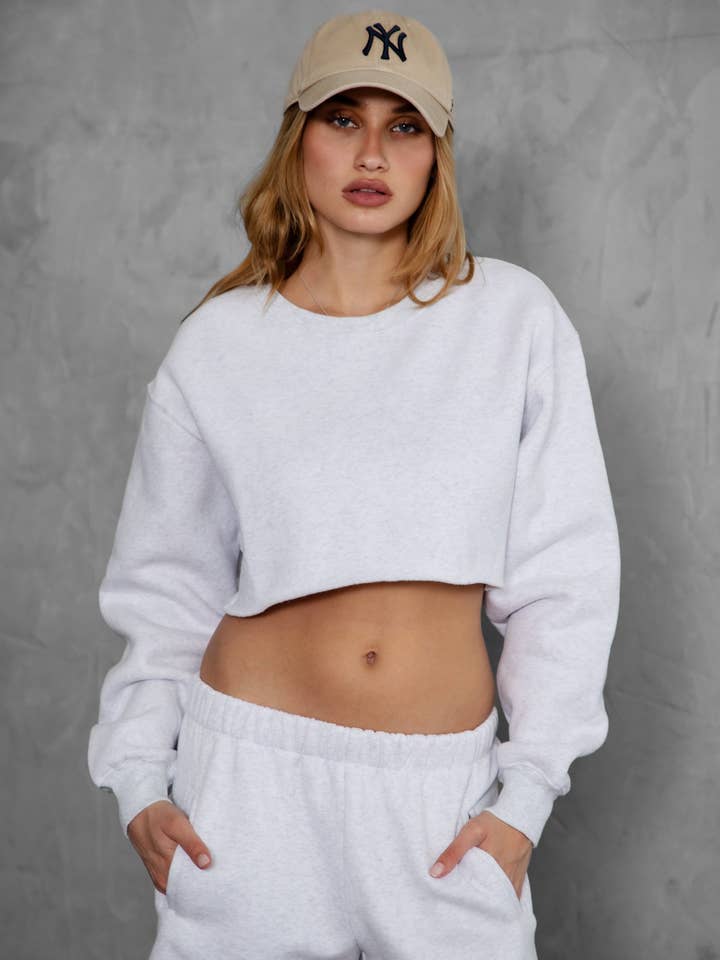 TICTOC - Wholesale Lounge Shorts - Women's - MOMO Plush Fleece Lounge High Waist Fleece Shorts