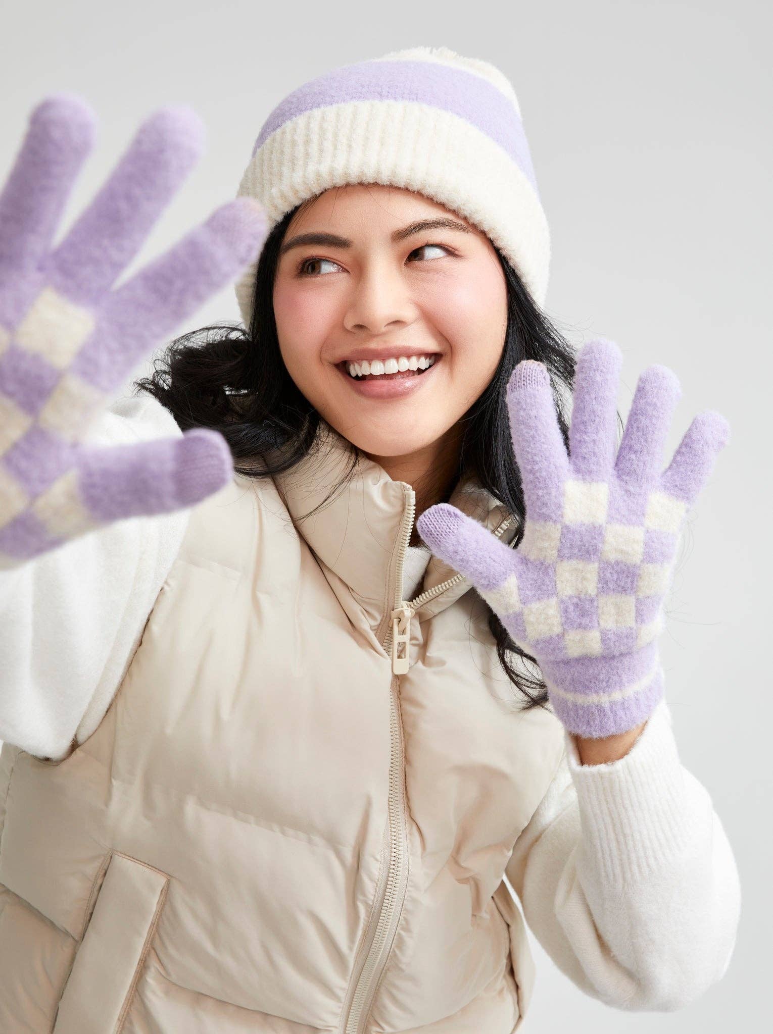 Shiraleah - Wholesale Gloves - Women's - TANNER TOUCHSCREEN GLOVES1
