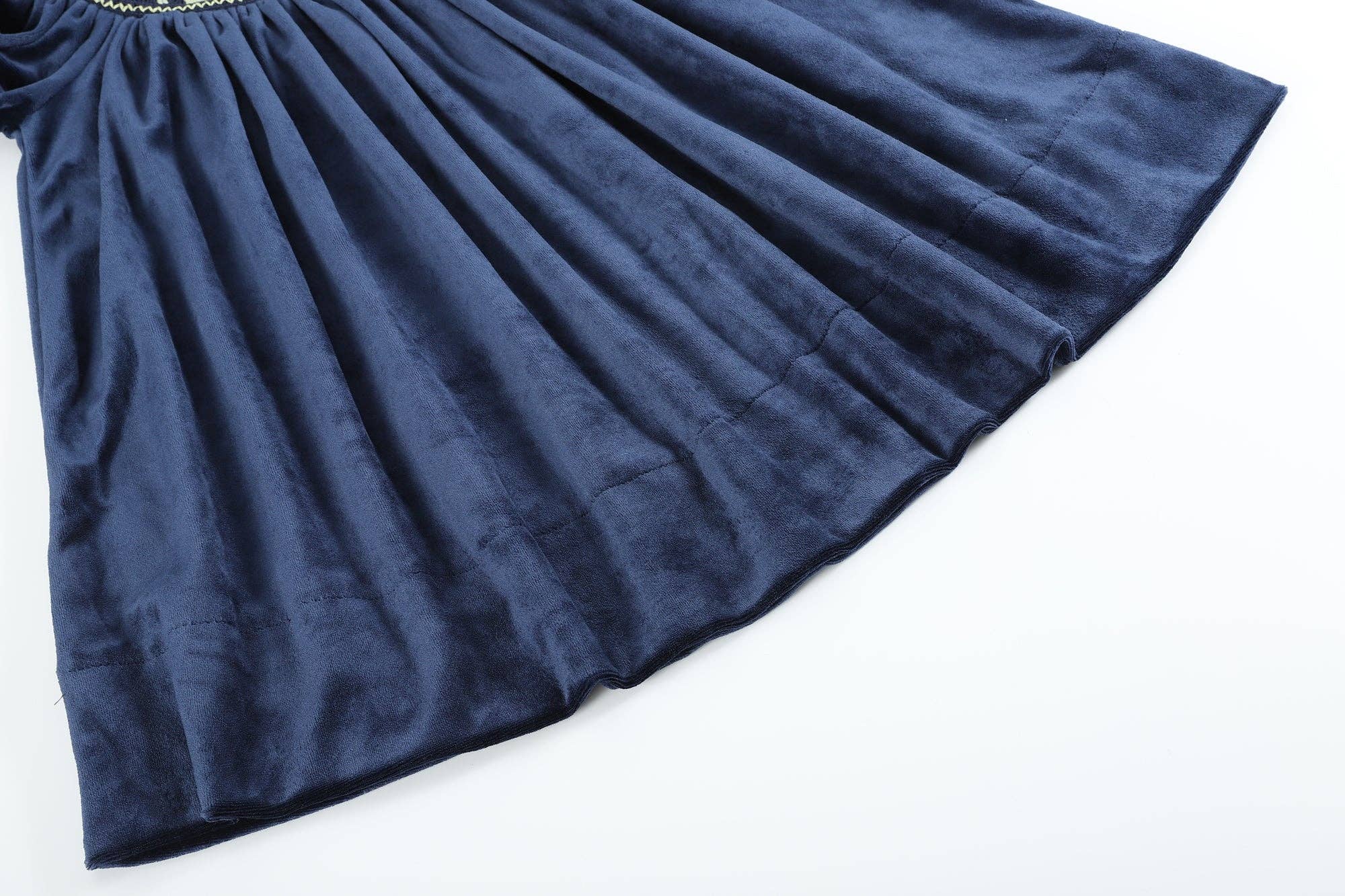 Lil Cactus – Vestido - Crianças por atacado – Vestido Bispo Fumado em Veludo Azul Marinho2