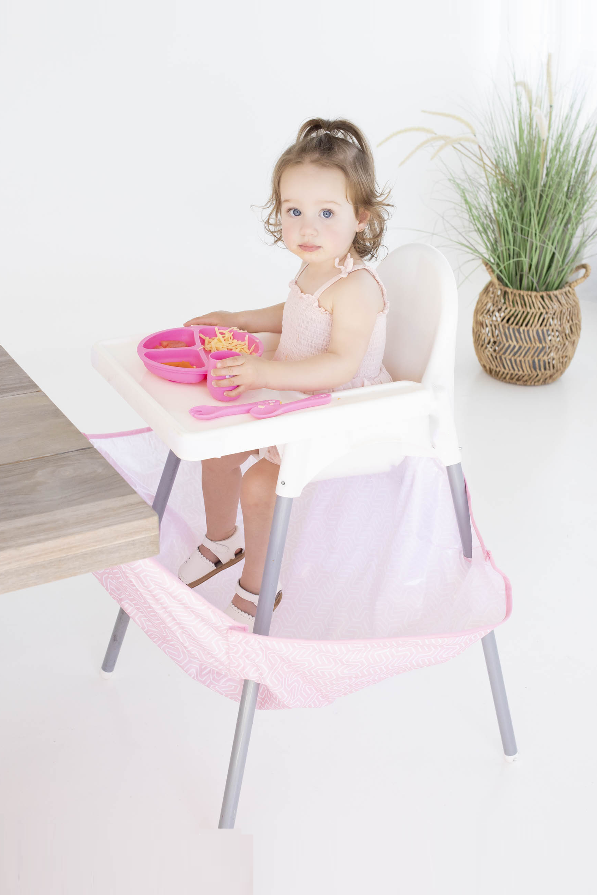 Mumma's Little Helpers – wholesale Highchair –Baby – High Chair Food Catcher - Rose Pink9