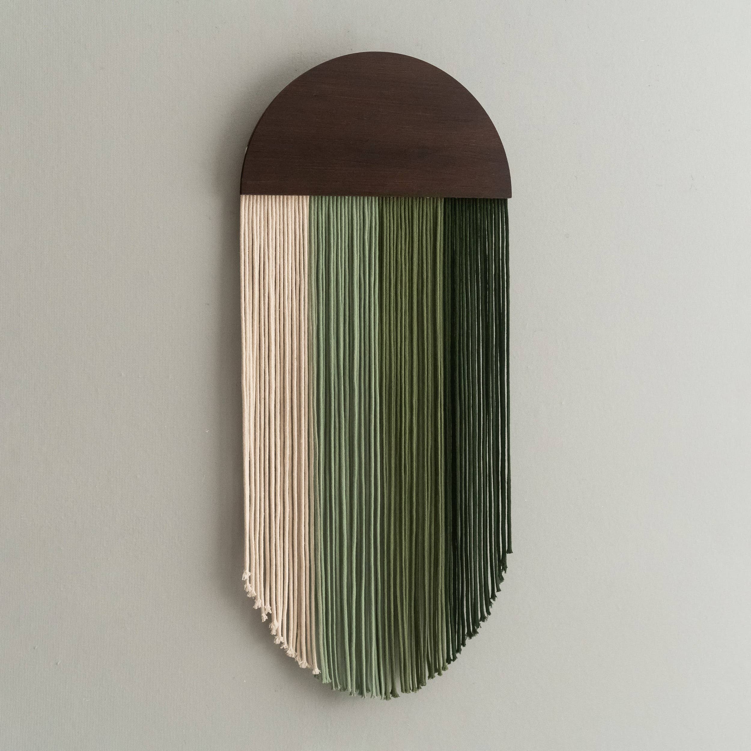 MinhandBros - Wholesale Tapestry/Textile - Macrame Fiber Wall Hanging U1815