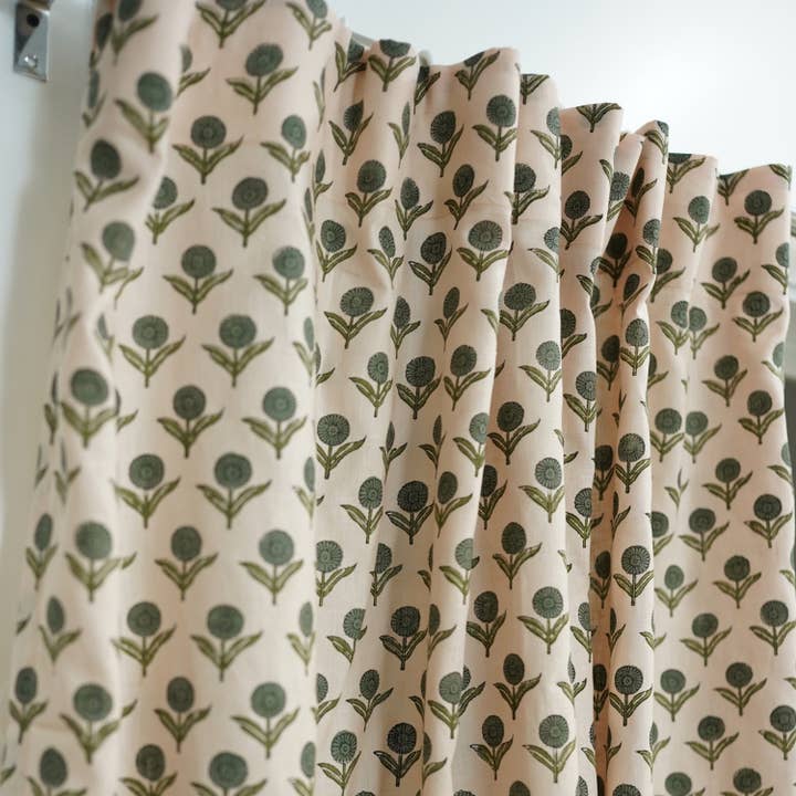 Floral Viscose Gekleurde Linnen Ringgordijn - Genda Pushp voor wholesale door Fabdivine