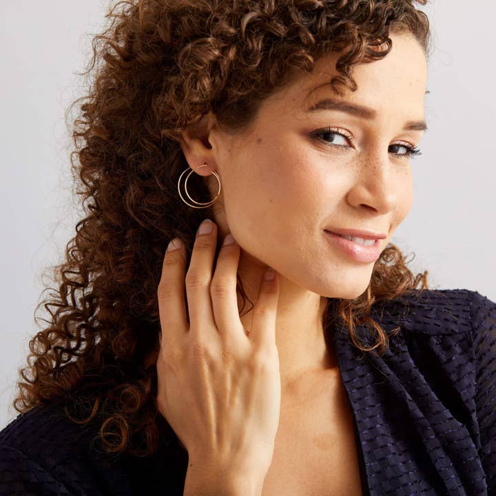 Aviv Jewelry - Vente Créoles - Alba - Boucles d'oreilles créoles doubles 3D4