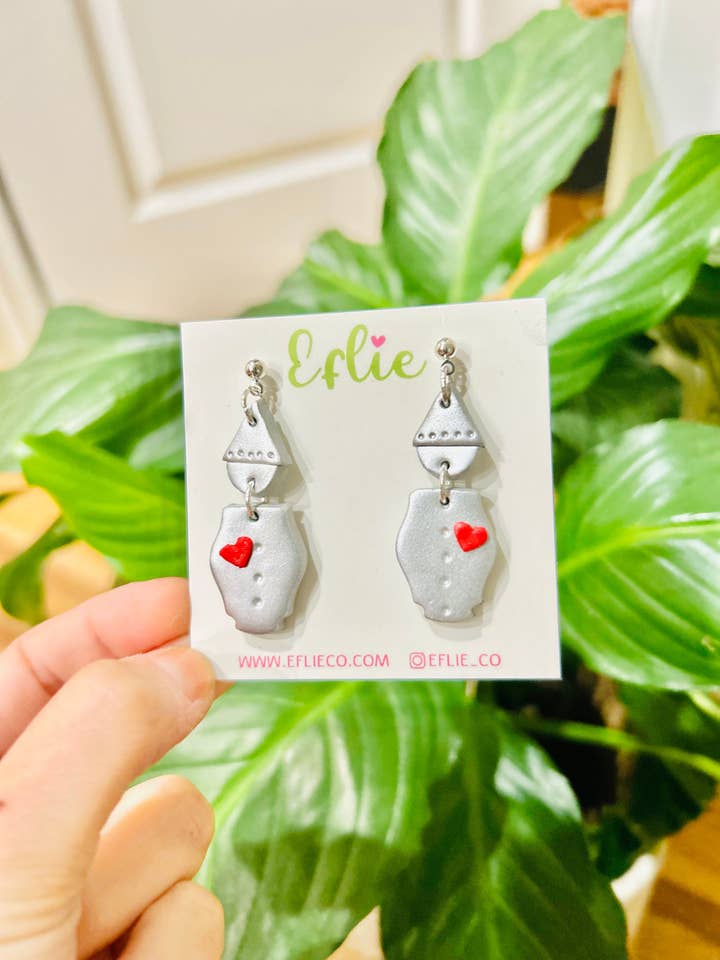 Oz Tin Man Clay Dangle Earrings with Red Heart for wholesale by Eflie