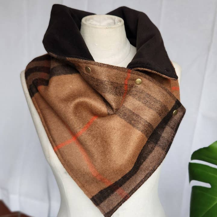 Grandma Skills - Wholesale Scarf - Women's - Snap Cowl-Dutton Plaid5