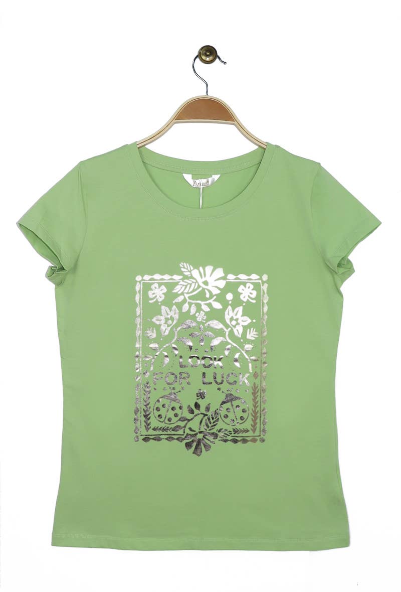 Attrait Paris – Engroshandel T-shirt med print - Dame – Look for Luck bomuld T-shirt med print2