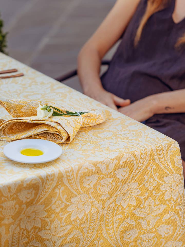 Duge til kvinder i hør-bomuldsblanding for engroshandel hos BUSATTI