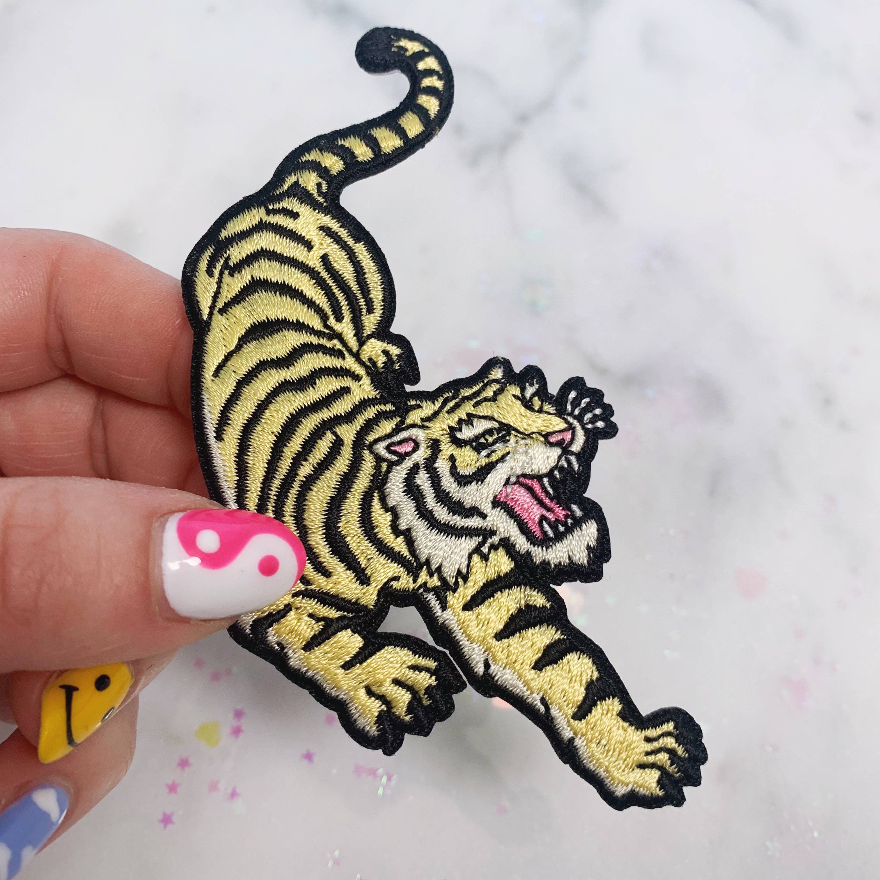 Wildflower + Co. - Wholesale Patch - Tiger patches in pastelkleuren4