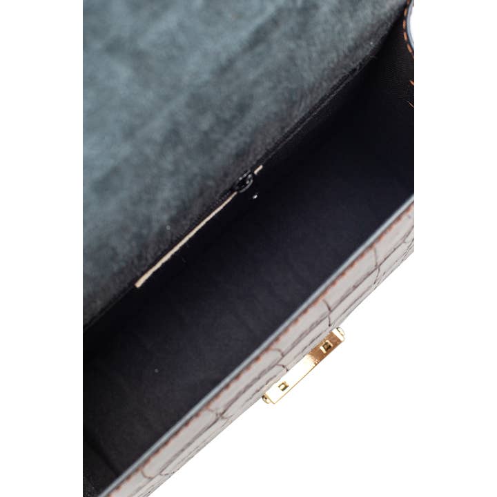 Cherry Paris - Wholesale Messenger Bag - Women's - MILENA CROCO bag - 407427