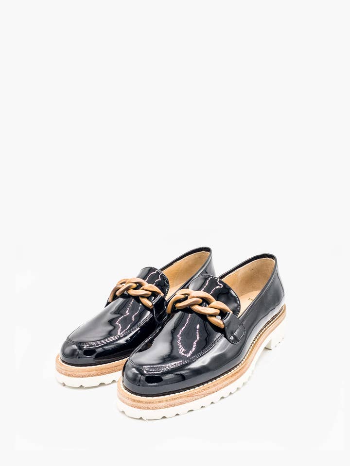 Vernice mokassin i laklæder for engroshandel hos Luca Grossi