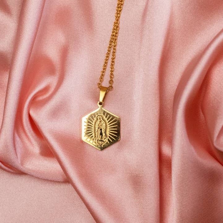 Collar Virgencita para venta al por mayor de Hija De Tu Madre